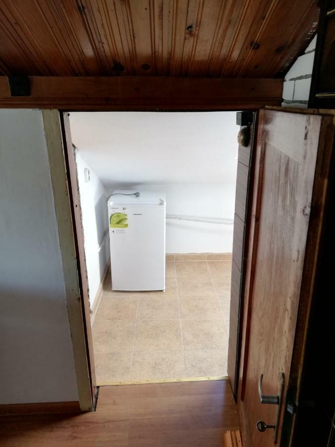Guest Room Asparuh โตรยัน ภายนอก รูปภาพ